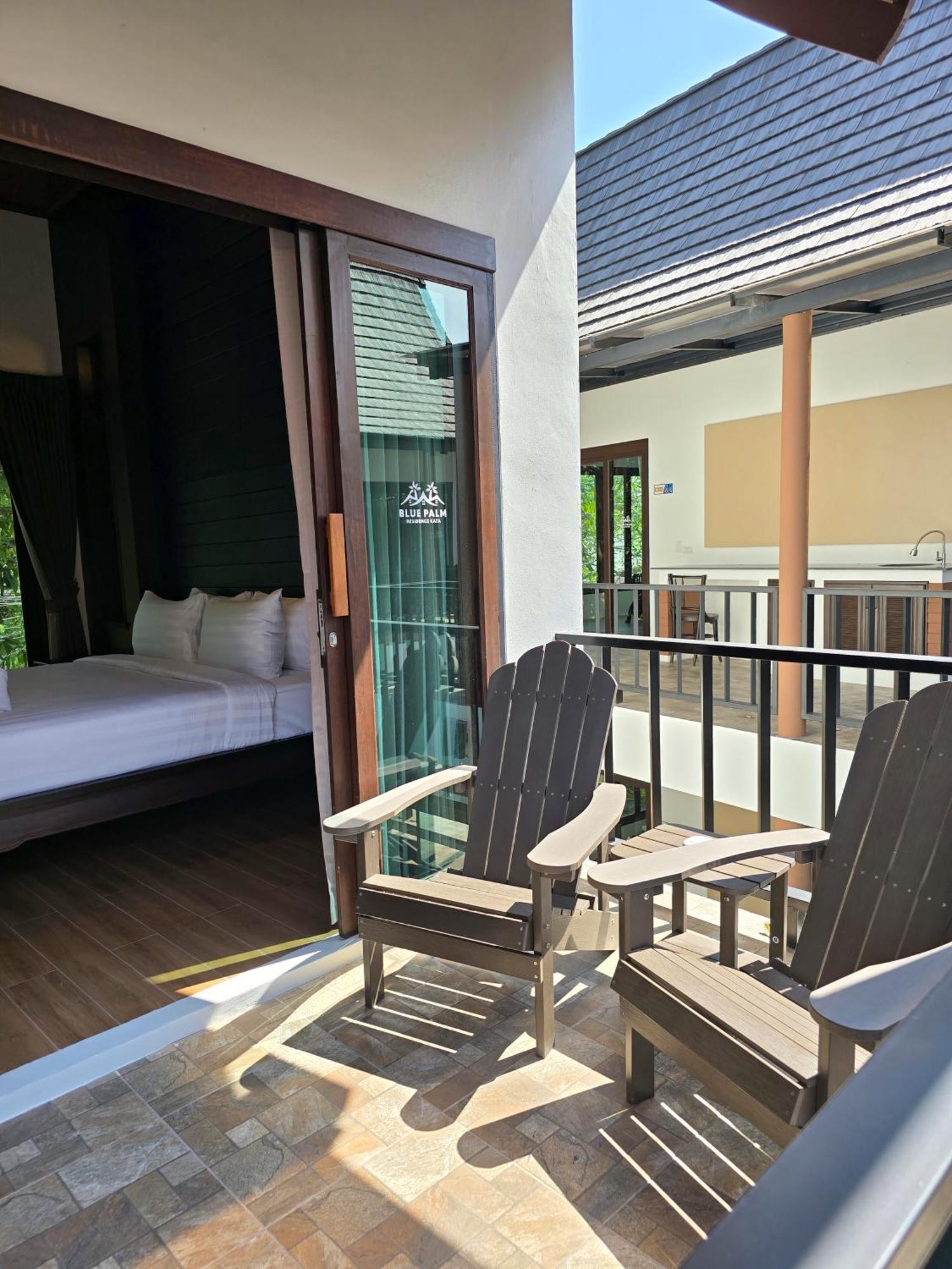 Blue Palm Residence Kata Bagian luar foto