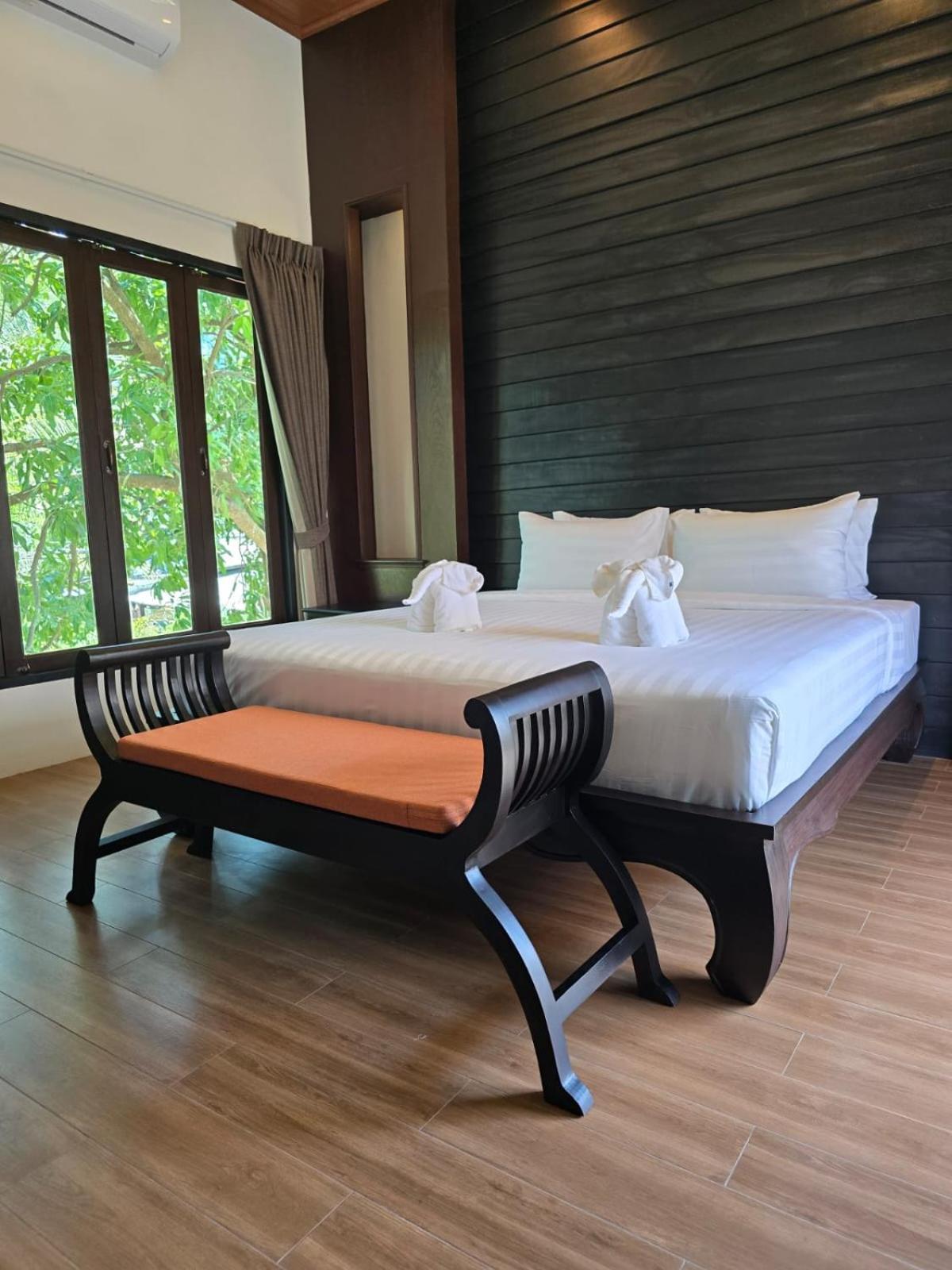 Blue Palm Residence Kata Bagian luar foto