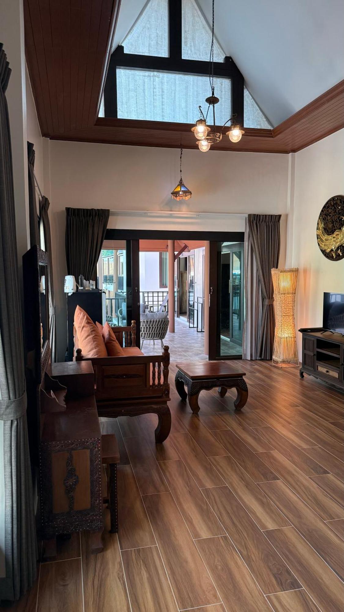Blue Palm Residence Kata Bagian luar foto